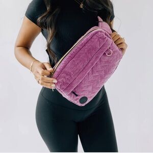 Tushbaby cross body bag in orchid